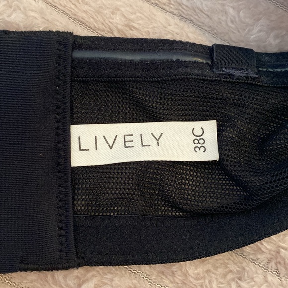 Lively The No Wire Strapless Bra - Black - Size 38C - Picture 3 of 5